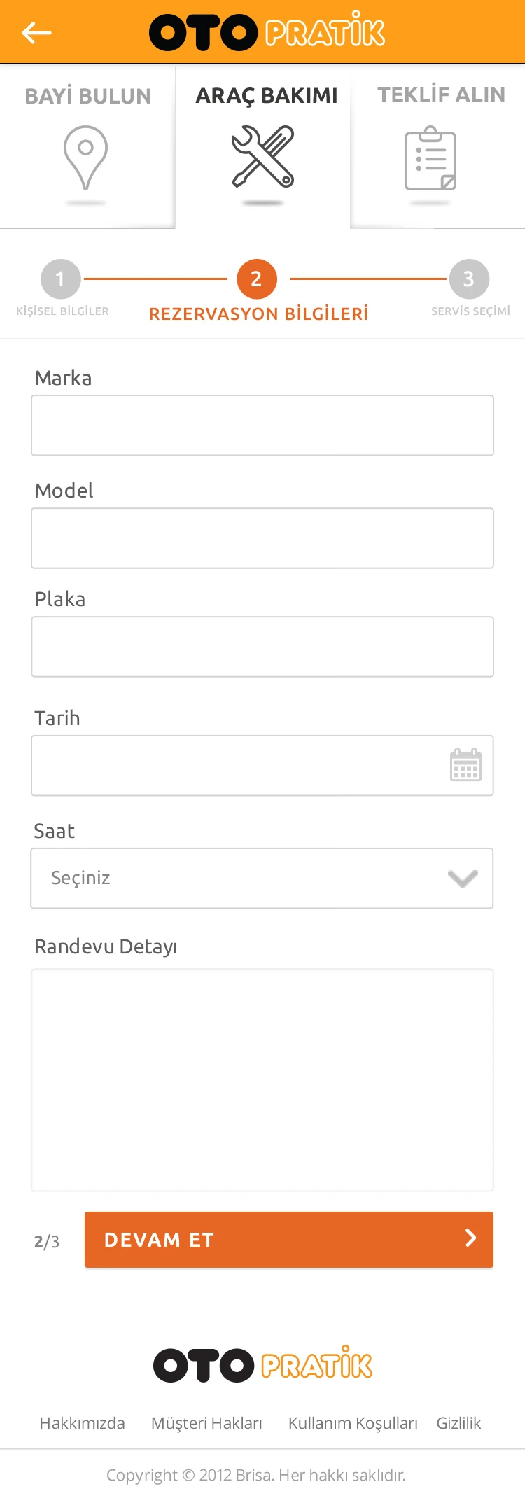Araç ve iletişim bilgilerini sade adımlarla toplayan mobil randevu formu.